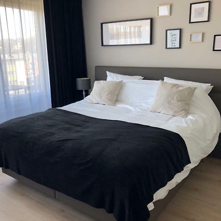 V Carre Apartman Huy Kültér fotó