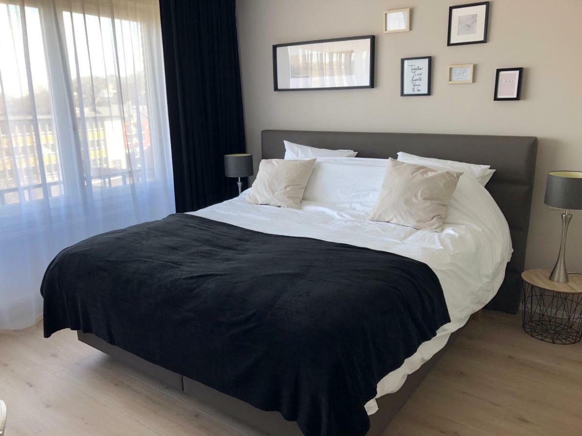 V Carre Apartman Huy Kültér fotó
